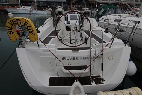 Sun Odyssey 33i Performance .